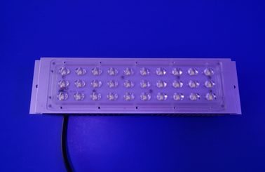 la lente del grado de 30W 70X155 y el PWB suben con el microprocesador montado LED 160-170LM/W de Bridgelux