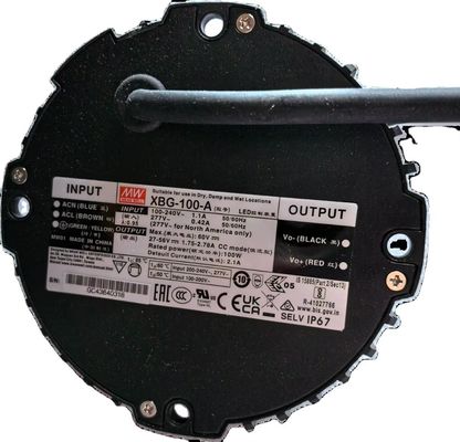 Controlador LED 100W Potencia Constante 27-56V DC Voltaje de Salida para Iluminación de Bahía y Focos de Escenario LED