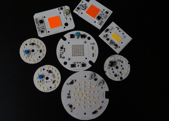 Módulo LED COB de alta potencia de 50W sin controlador con entrada AC220V y ángulo de visión de 140 grados para luces de cultivo